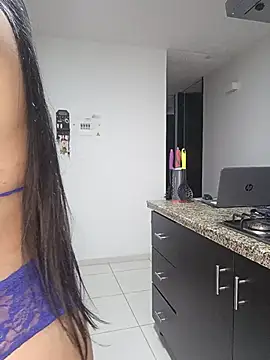 eliclasss online show from May 19, 12:26 am