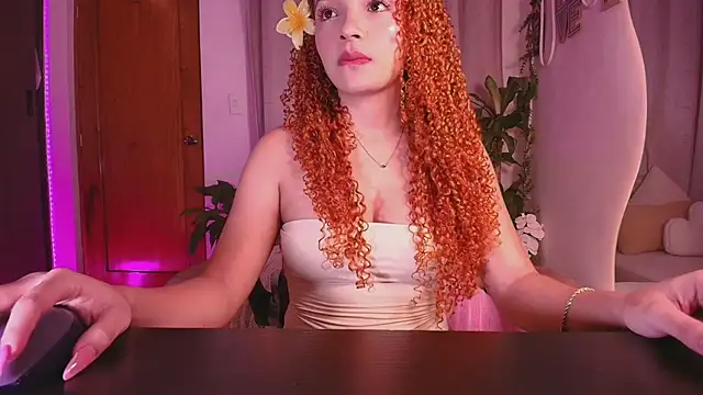  lindapynk  online show from April 9, 8:37 pm
