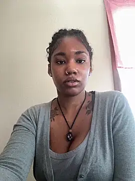 Ebonythroat777 online show from April 13, 5:28 pm