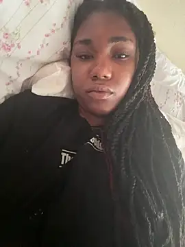 Snapshot of Ebonythroat777 chatting on June 4, 1:05 pm Ebonythroat777 online show from June 4, 1:05 pm