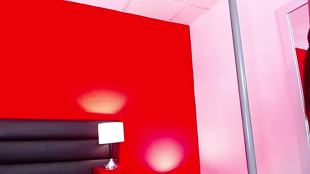 Snapshot of Kateriinx_gh chatting on March 3, 7:21 pm Kateriinx gh online show from March 3, 7:21 pm