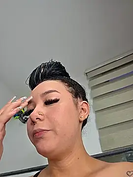 alaia princess online show from March 28, 11:06 pm