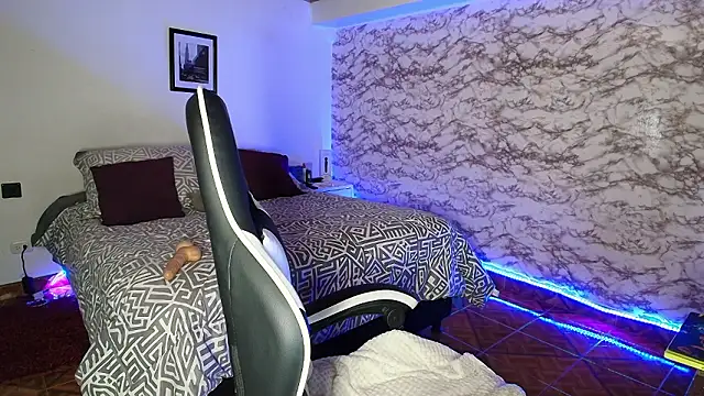 Camila IRoose online show from March 6, 8:59 pm