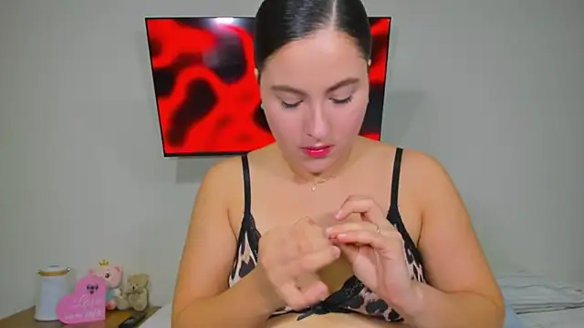Alessandra 01 online show from June 23, 2:20 am