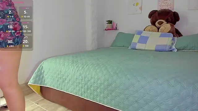 Alessandra 01 online show from February 6, 11:06 am