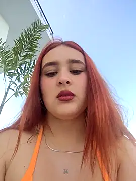 Snapshot of katty_42 chatting on February 18, 8:27 pm katty 42 online show from February 18, 8:27 pm