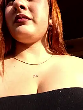 Snapshot of katty_42 chatting on February 23, 9:48 pm katty 42 online show from February 23, 9:48 pm