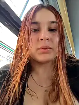 katty 42 online show from April 1, 7:00 pm