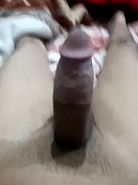 Snapshot of Johnbahi6 chatting on February 25, 5:24 pm Johnbahi6 online show from February 25, 5:24 pm