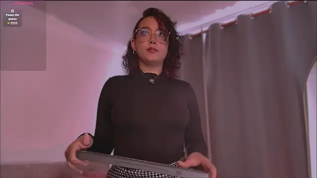 kittysophie  online show from March 27, 3:24 pm