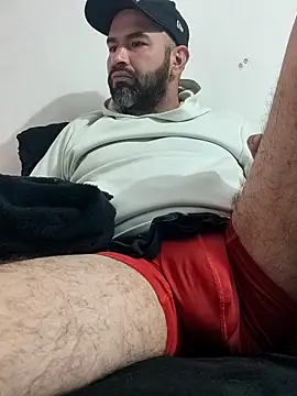 hairyandbigmann online show from February 10, 2:21 am