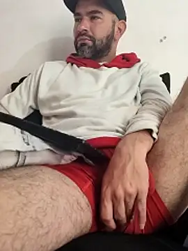 hairyandbigmann online show from March 13, 7:19 pm