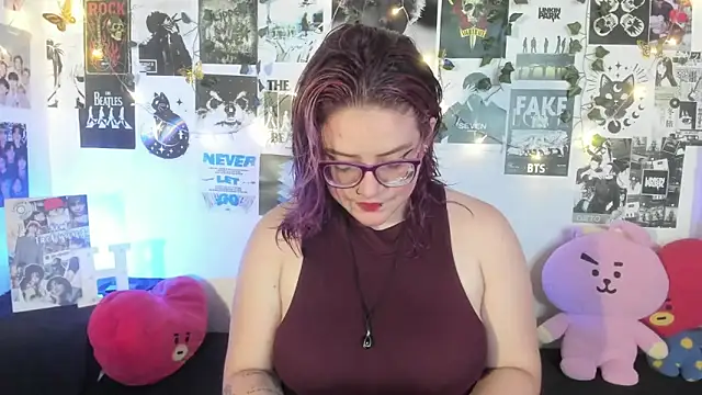 Snapshot of hellen_alexa chatting on February 6, 5:03 am hellen alexa online show from February 6, 5:03 am