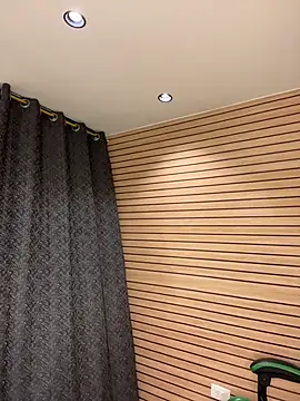 TheBatMansion online show from March 31, 4:03 am