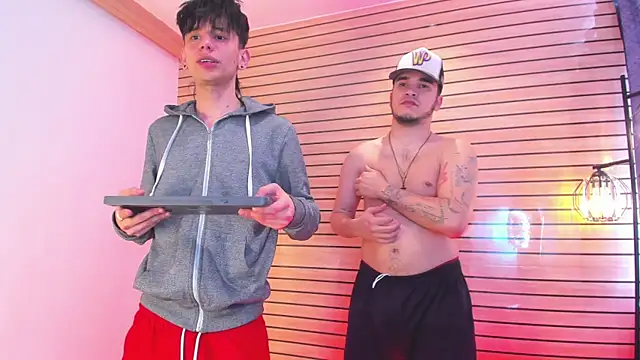 TheBatMansion online show from March 25, 3:11 pm