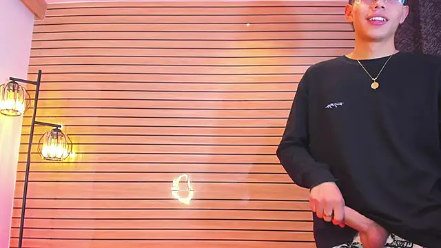 TheBatMansion online show from April 5, 4:52 am