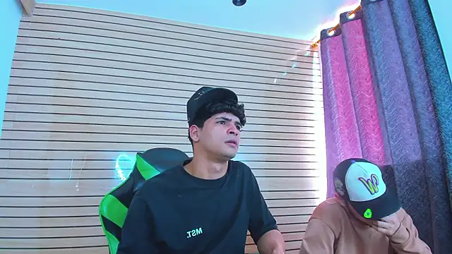 TheBatMansion online show from March 29, 3:46 pm