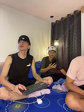 TheBatMansion online show from March 21, 3:52 am