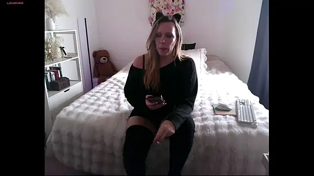 ArchangelTheFrancaise online show from March 26, 3:43 pm