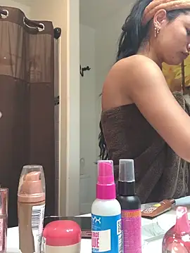 ellianajean online show from March 27, 5:58 pm