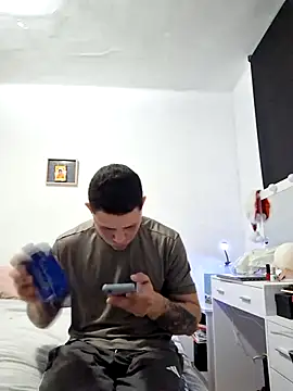 Zarc Jhonson online show from January 27, 12:05 pm