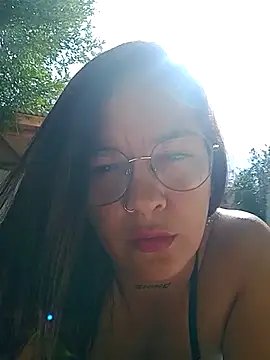 Snapshot of kuramaqueen chatting on February 25, 7:14 pm kuramaqueen online show from February 25, 7:14 pm