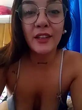 Snapshot of kuramaqueen chatting on February 11, 11:15 pm kuramaqueen online show from February 11, 11:15 pm