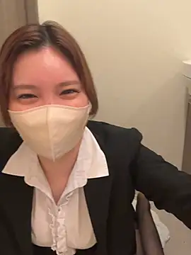  3 mNm 3  online show from March 9, 11:19 pm