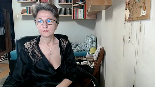 Snapshot of katemodel chatting on September 16, 6:58 am katemodel online show from September 16, 6:58 am