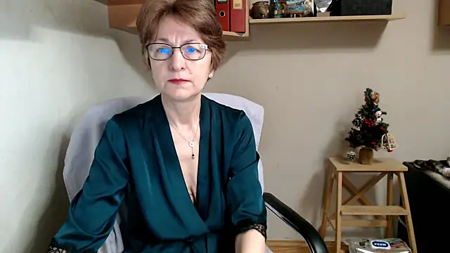 katemodel online show from January 11, 6:53 am