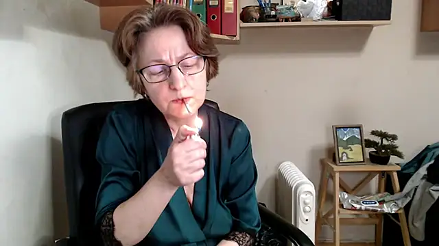 katemodel online show from March 7, 7:26 am