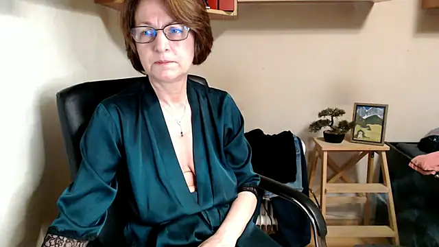 Snapshot of katemodel chatting on July 13, 5:51 am katemodel online show from July 13, 5:51 am