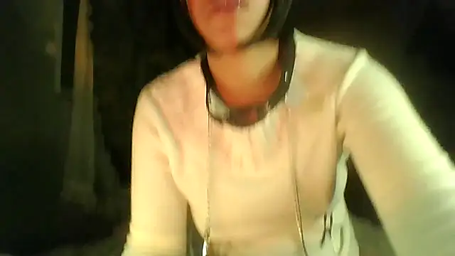 mimi miauu online show from April 15, 2:50 am