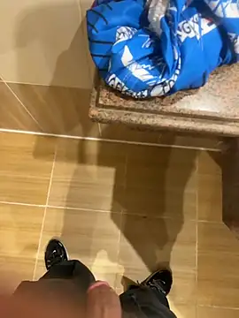 BIGDICK111000 online show from February 12, 6:57 am
