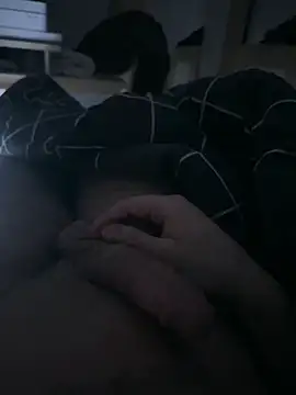 BIGDICK111000 online show from March 30, 9:49 pm
