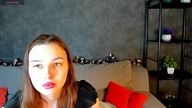 Snapshot of Patricia_mil1er chatting on February 9, 1:03 am Patricia mil1er online show from February 9, 1:03 am