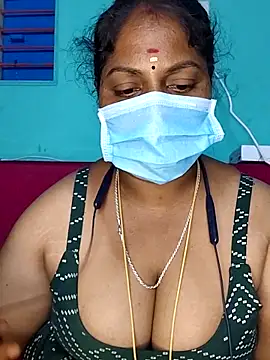 Snapshot of TamilSembaruthi143 chatting on June 4, 10:58 pm TamilSembaruthi143 online show from June 4, 10:58 pm