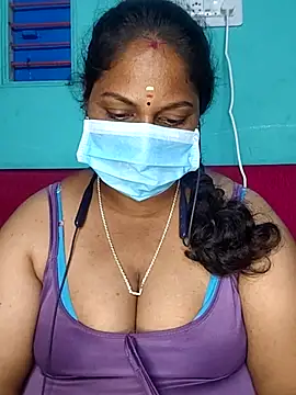 Snapshot of TamilSembaruthi143 chatting on April 30, 5:31 pm TamilSembaruthi143 online show from April 30, 5:31 pm
