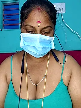Snapshot of TamilSembaruthi143 chatting on June 7, 7:41 pm TamilSembaruthi143 online show from June 7, 7:41 pm