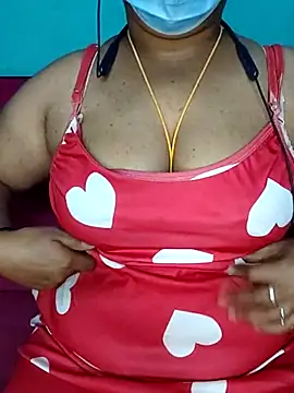 Snapshot of TamilSembaruthi143 chatting on February 17, 9:23 pm TamilSembaruthi143 online show from February 17, 9:23 pm