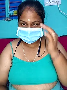 Snapshot of TamilSembaruthi143 chatting on May 9, 10:07 am TamilSembaruthi143 online show from May 9, 10:07 am