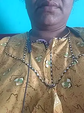 Snapshot of TamilSembaruthi143 chatting on February 19, 4:53 am TamilSembaruthi143 online show from February 19, 4:53 am