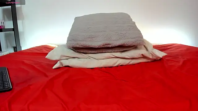 milo cruz  online show from March 14, 11:38 am