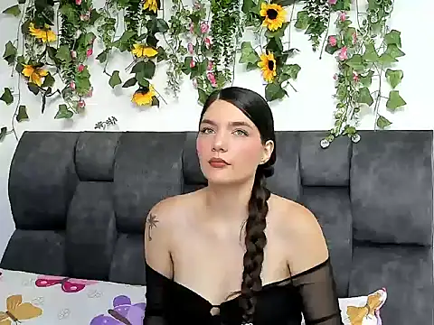 AriCollinss online show from February 28, 6:07 pm