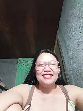 hotpinay 45 online show from April 9, 8:15 pm