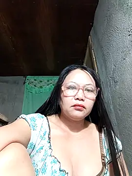 hotpinay 45 online show from March 16, 8:00 pm