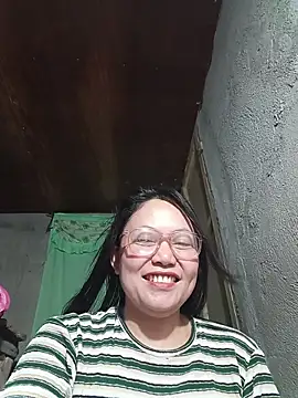 hotpinay 45 online show from April 24, 4:14 am