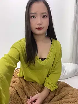 Snapshot of BIGBABYYEYE chatting on February 1, 2:04 pm BIGBABYYEYE online show from February 1, 2:04 pm