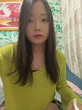 BIGBABYYEYE online show from March 23, 1:44 pm