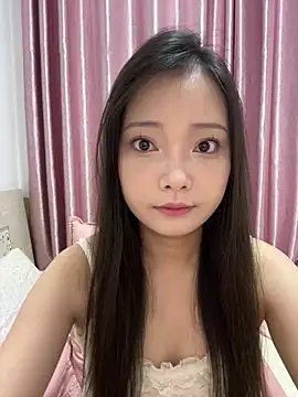 Snapshot of BIGBABYYEYE chatting on June 26, 12:55 pm BIGBABYYEYE online show from June 26, 12:55 pm